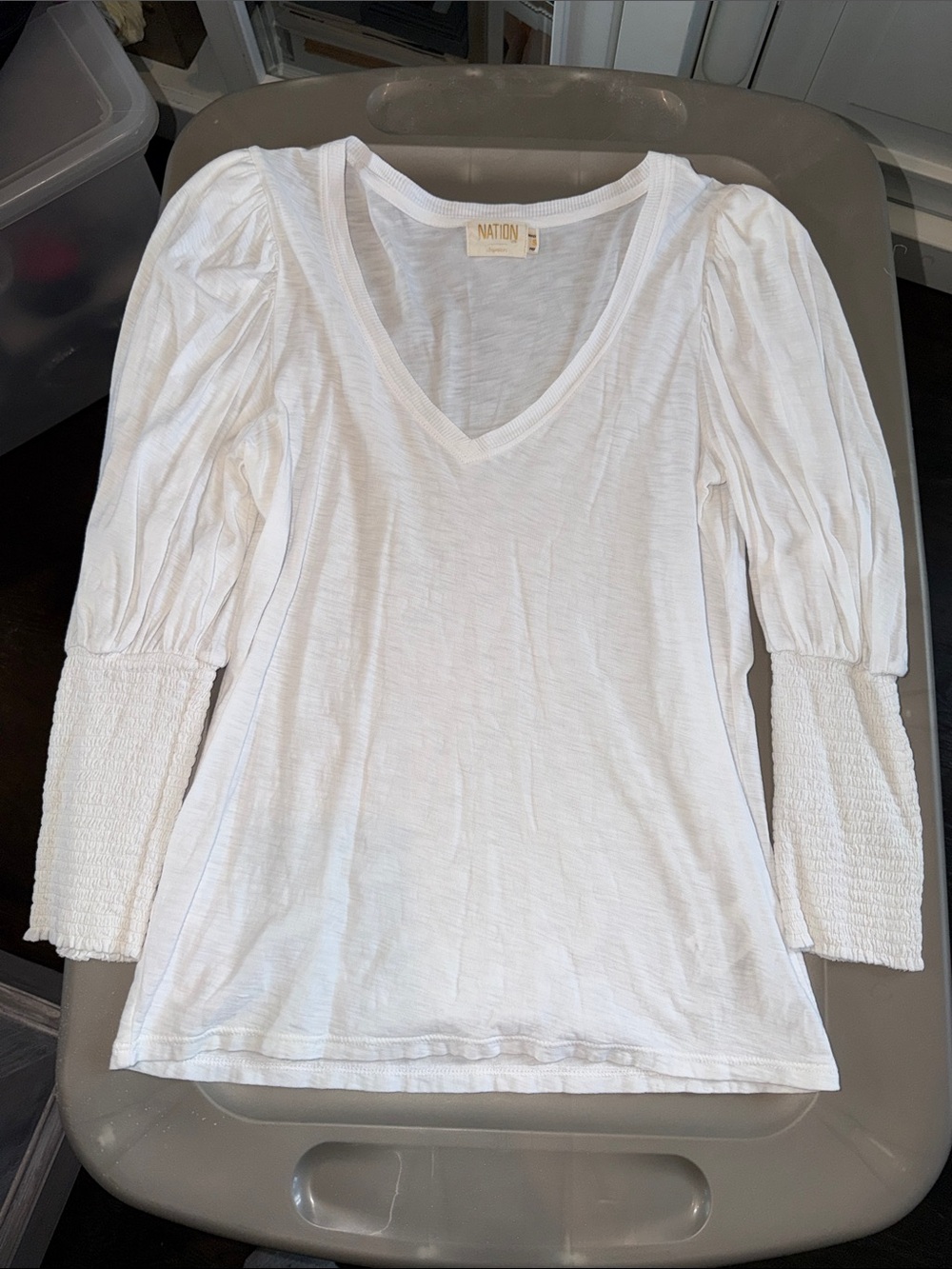 Nation LTD White V-Neck Puff Sleeve Long Sleeve Tee